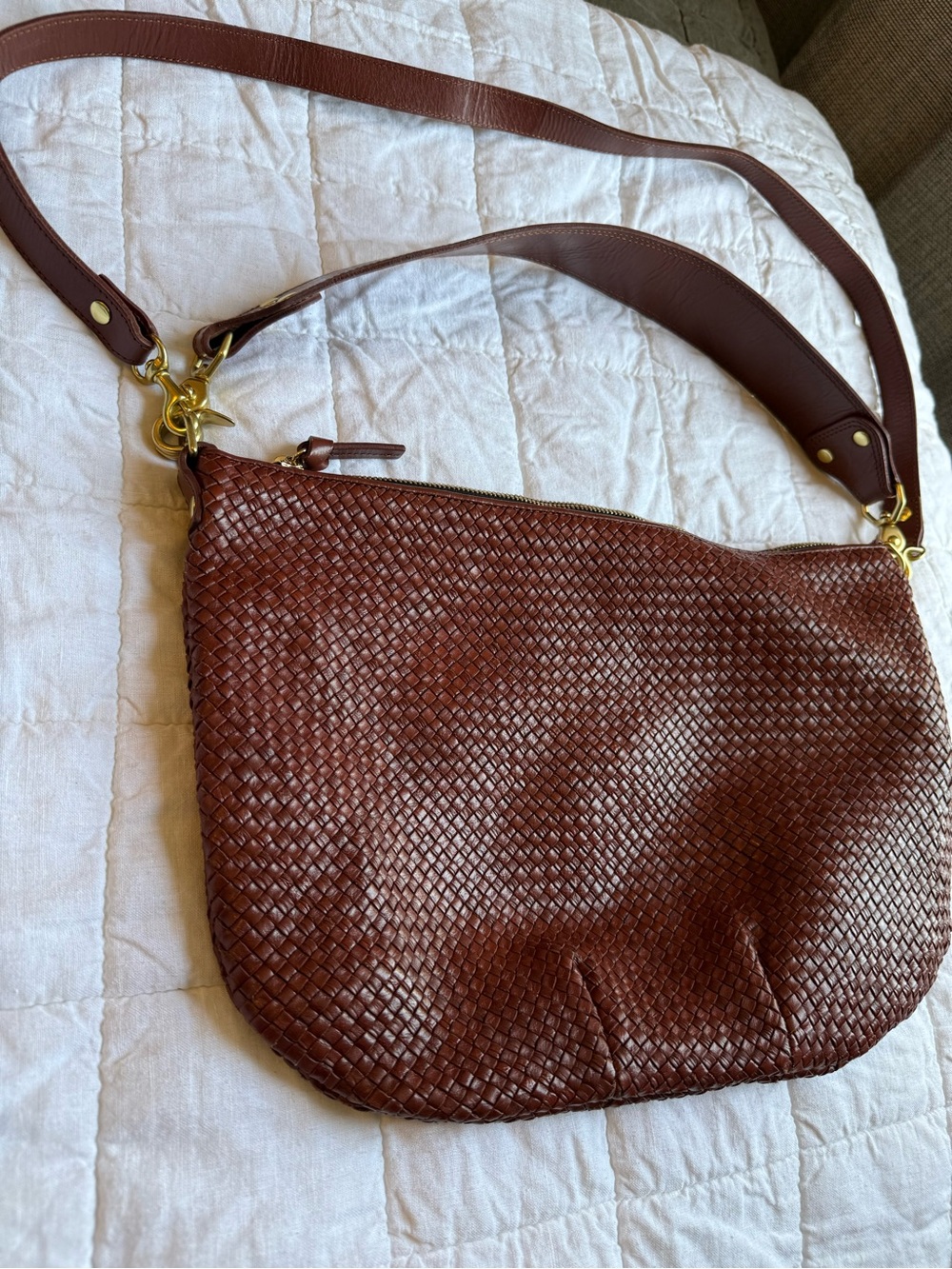 Clare V Moyen Messenger - Picture 2 of 11